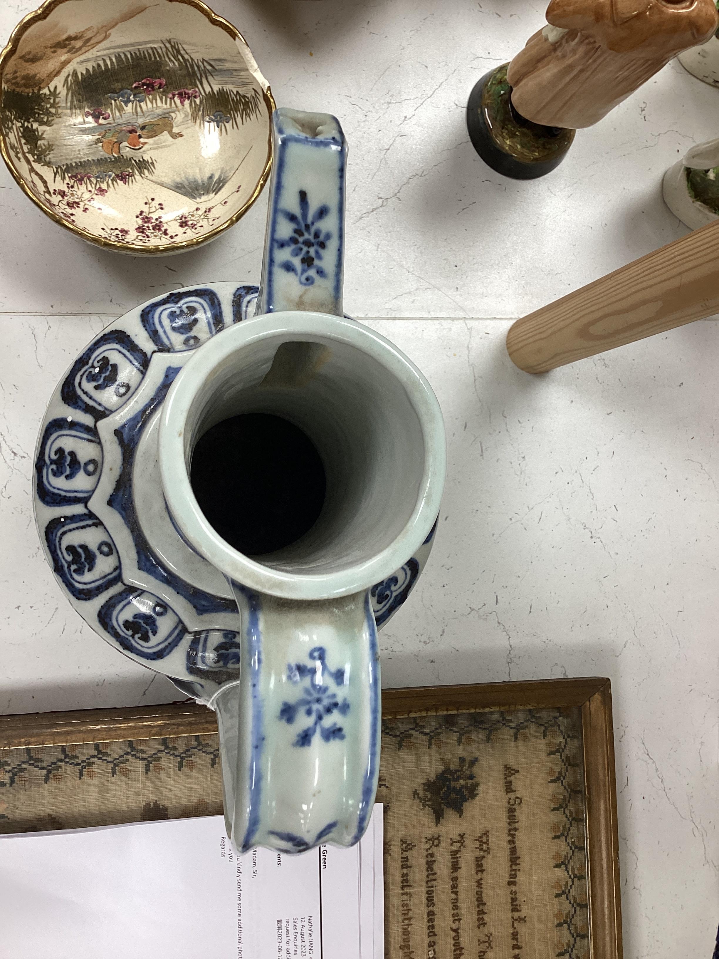 A large Chinese blue and white ewer, 36cm